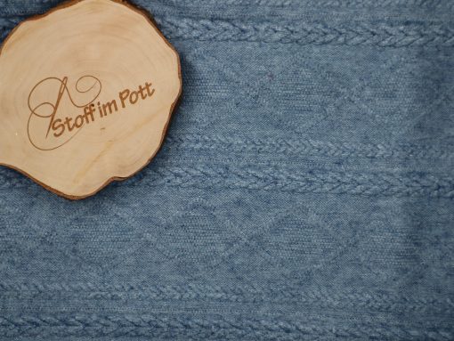 Weicher Strick mit gestricktem Muster blau meliert 2 m