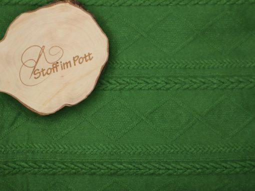 Weicher Strick mit gestricktem Muster moosgrün
