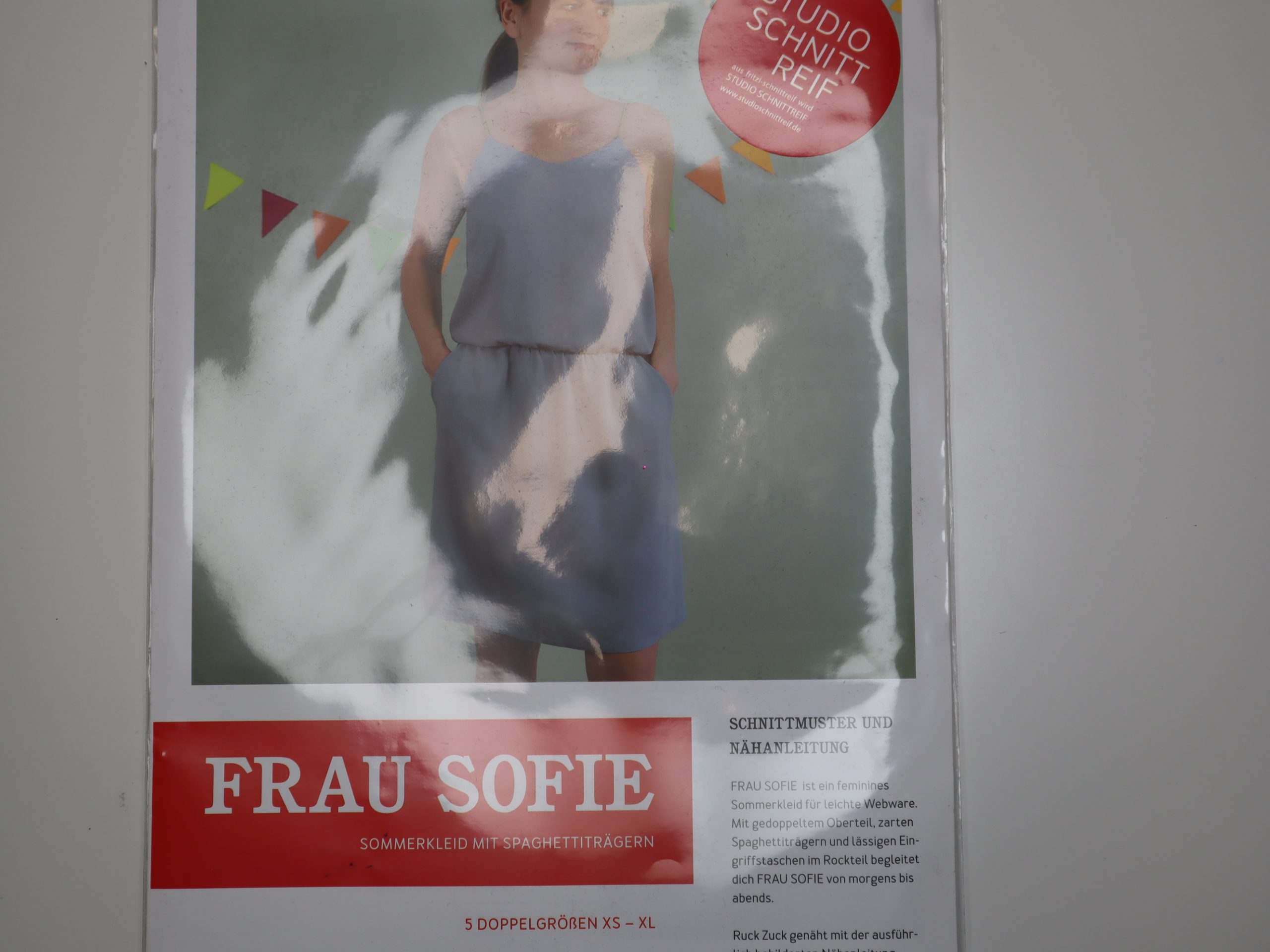 Schnittmuster Studio Schnittreif Frau Sofie Sommerkleid mit Spaghettiträgern XS-XXL