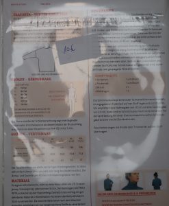 Alternative view of Schnittmuster Studio Schnittreif Frau Reta weites Rollkragenshirt mit schmalen Ärmeln XS-XXL