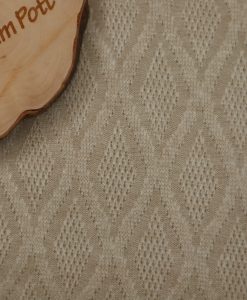 Weicher Strickjacquard mit Rautenmuster beige