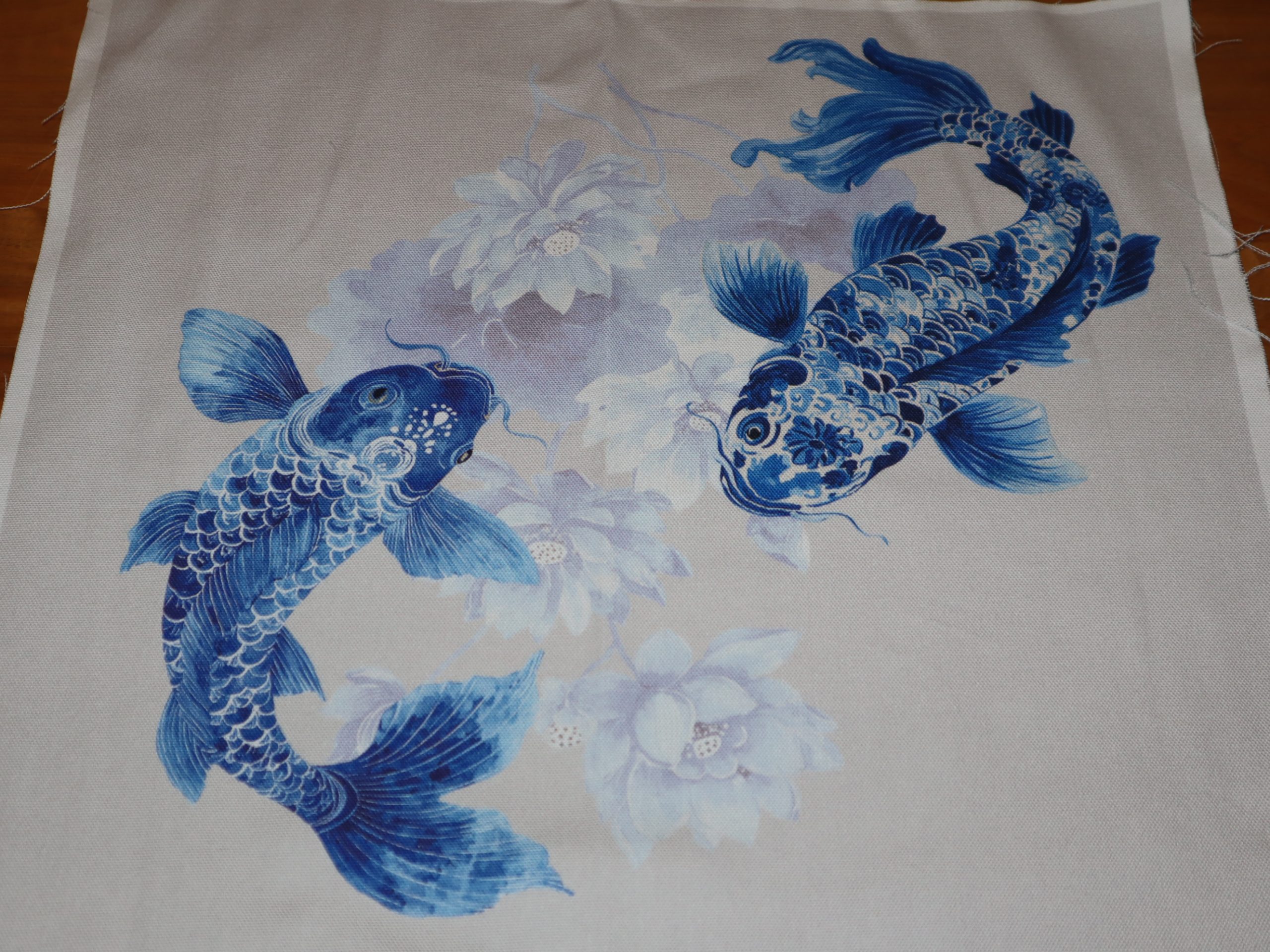 Eigenproduktion Heavy Canvas Panel 41 x 41 cm Kois auf Blumen